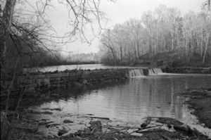 old woolen mills dam photo via the hook