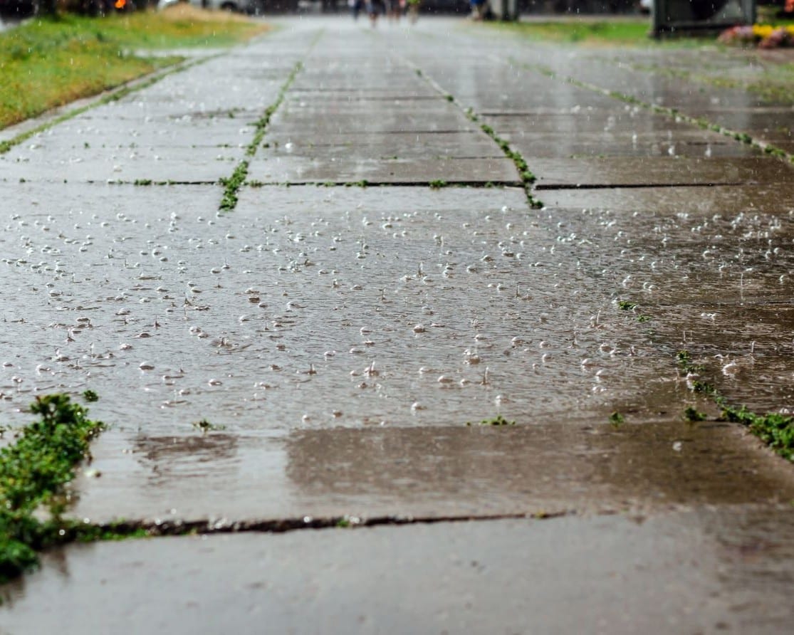 stormwater-on-pavement